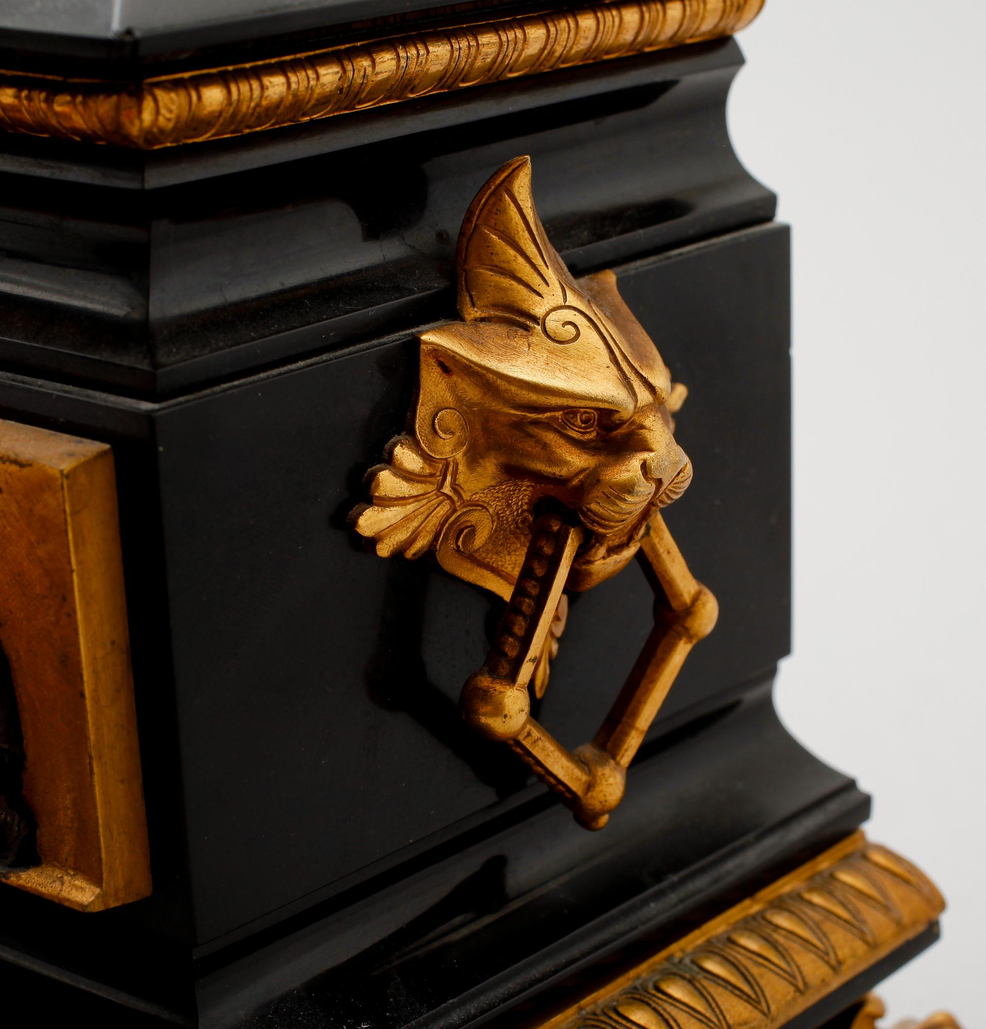 KLOCKGARNITYR, 3 delar, Auguste Lemaire, Paris, sent 1800-tal.