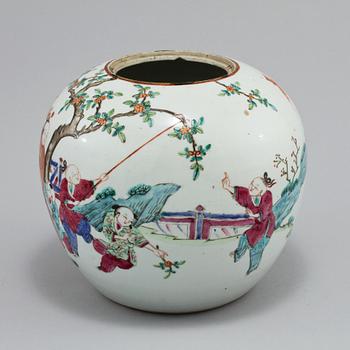 BOJAN, porslin, Kina, 1800-tal.