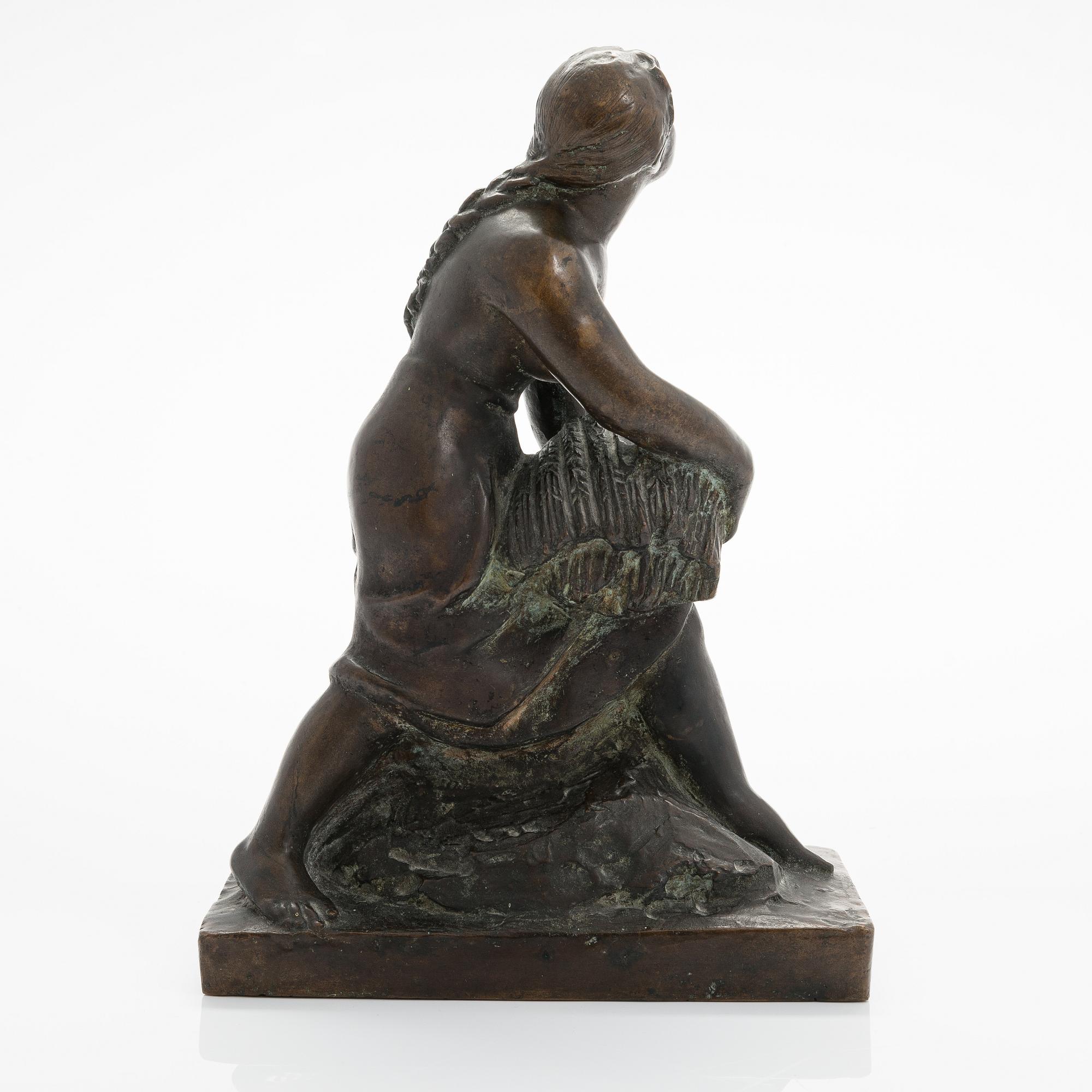 Aarre Aaltonen, Female figure.