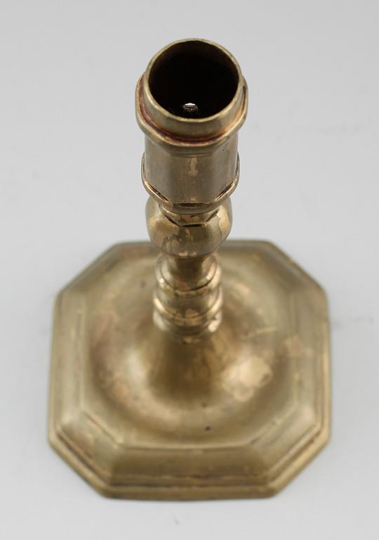 LJUSSTAKE, mässing, barock, 1700-tal.