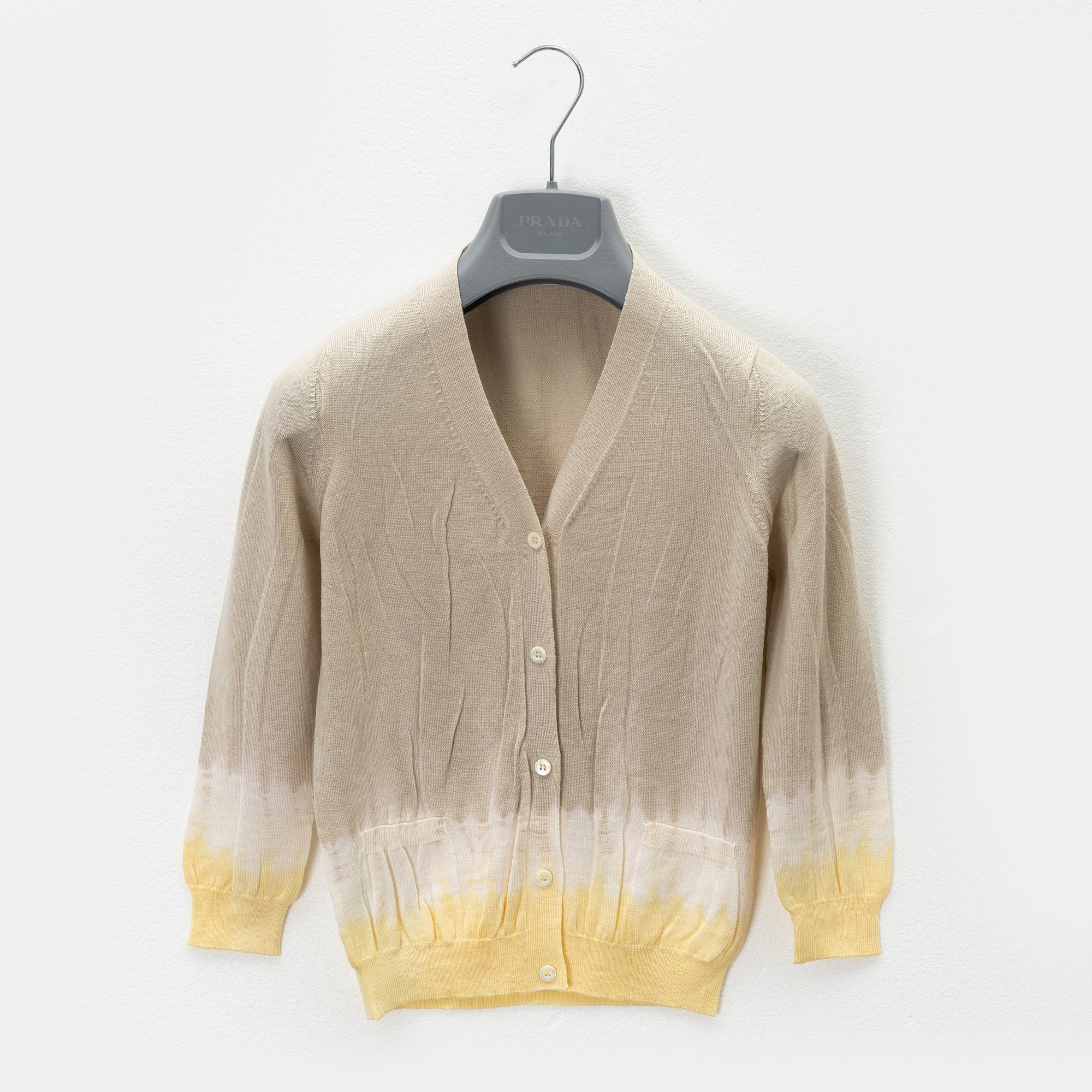 Prada, kofta, storlek 40.