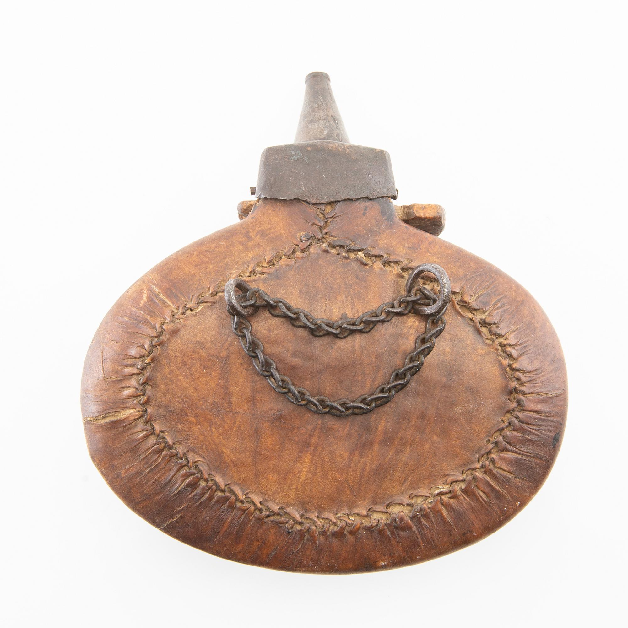 Powder flask, probably Persian, Safavid, 18th/19th century.