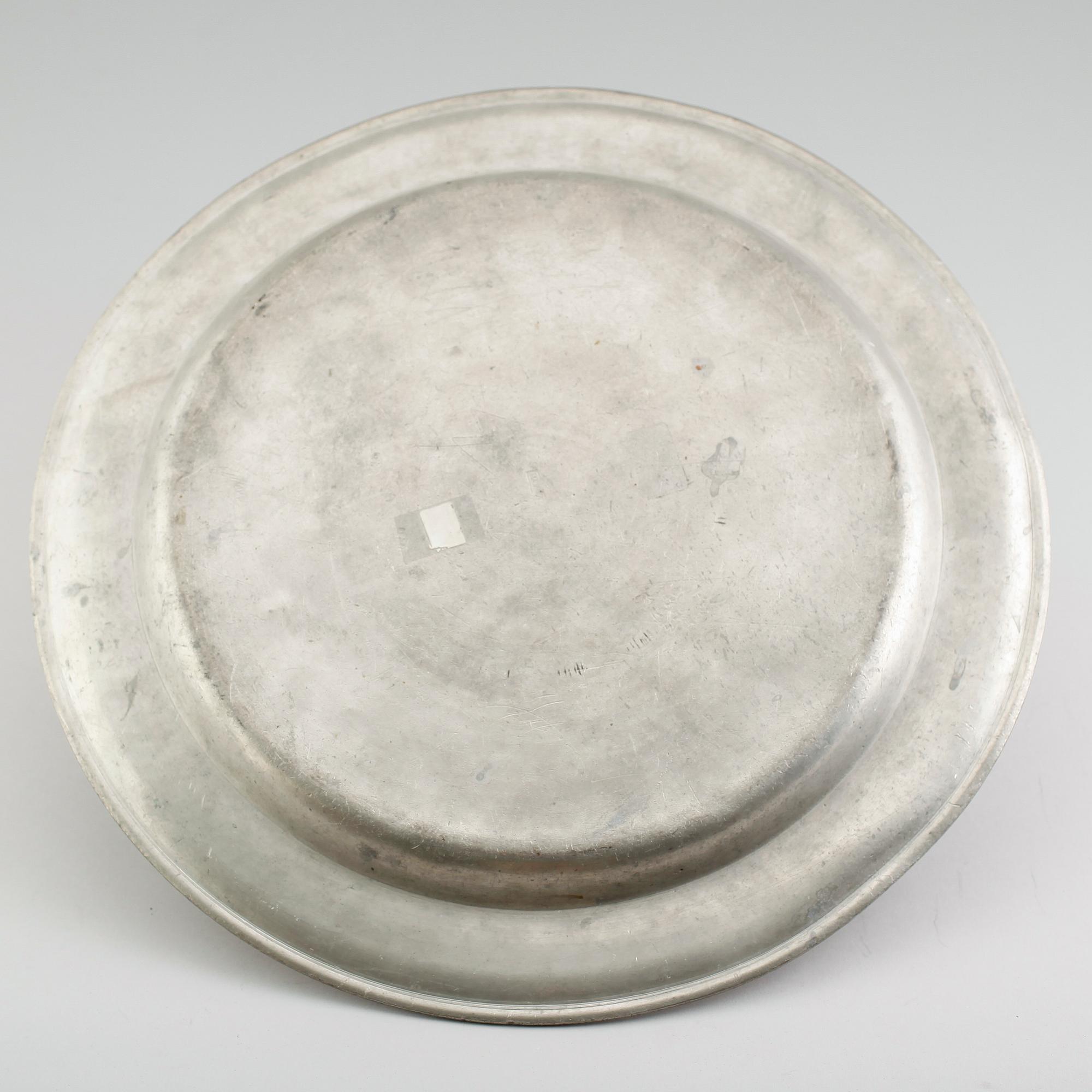 FAT, tenn, otydliga svenska stämplar, 1700-tal.