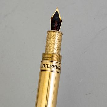 MULBERRY, a reservoir pen from the second half of the 20th century.