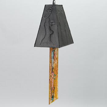 SOILE YLI-MÄYRY, lampskulptur, signerad Soile Yli-Mäyry 2001.