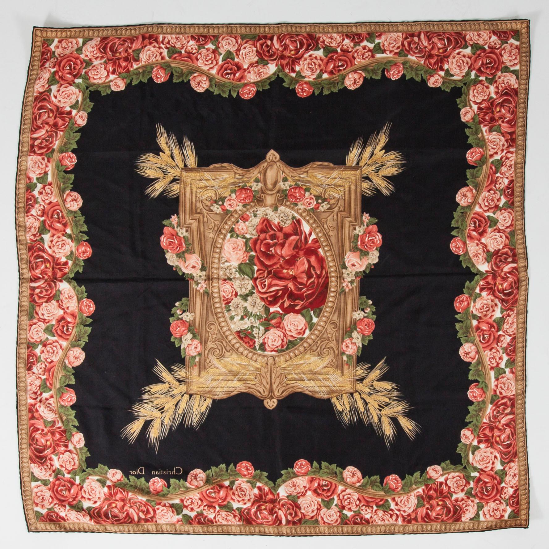 SCARF, Christian Dior.