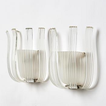 Sven Palmqvist, a pair of "PD 9121" wall lamps, Orrefors, 1940s.