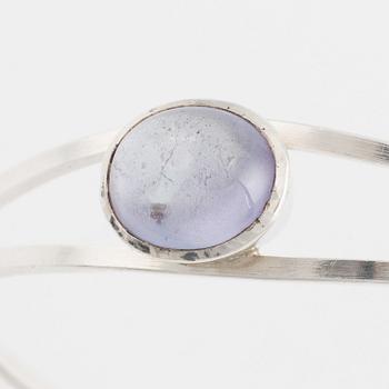 Martin Öhman, silver bangle.