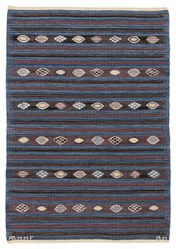 398. Barbro Nilsson, a carpet, 'Blåbär mörk', tapestry weave, ca 144 x 100 cm, signerad AB MMF BN.