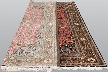 A part silk Qum carpet, ca 297 x 207 cm.