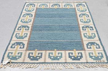 Anna-Greta Sjöqvist, a carpet, flat weave, signed AGS, ca 198 x 138 cm.