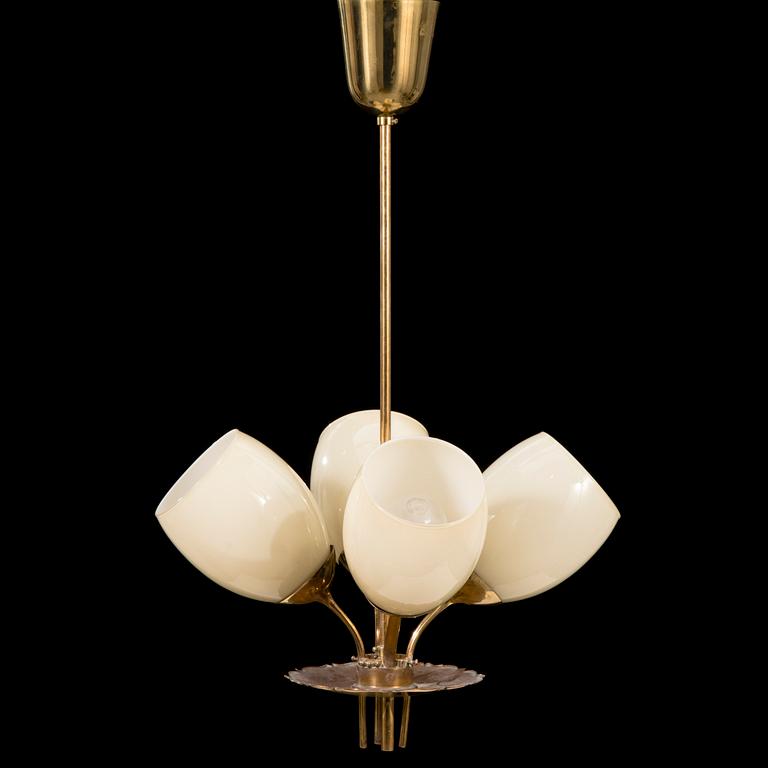 PAAVO TYNELL, A mid-20th century '9029/4' chandelier for Taito, Finland.