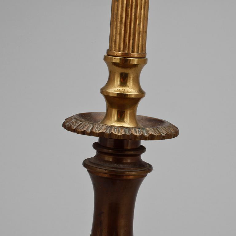 BORDSLAMPA, empirestil, Malmö Metallvarufabrik AB, 1900-tal.