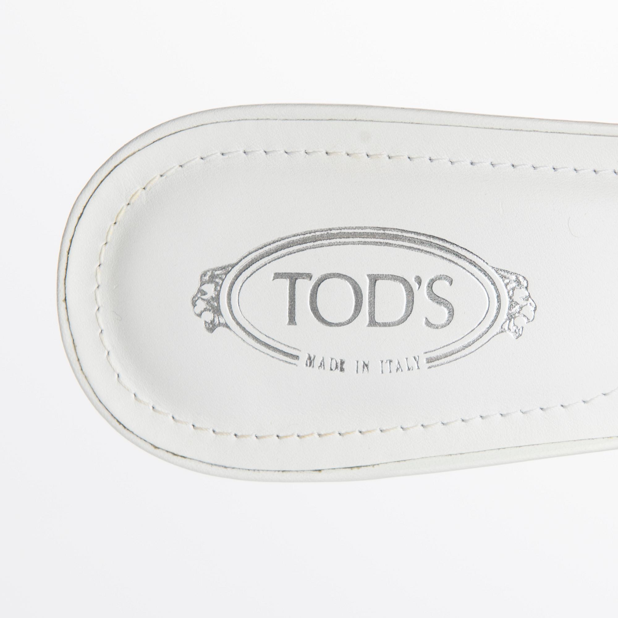 SKOR, Tod's.