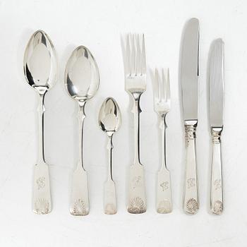 A Finnish silver cutlery set, “Musslan”, Finland, including mark of Kultakeskus, Hämeenlinna, 1974 (77 pieces).
