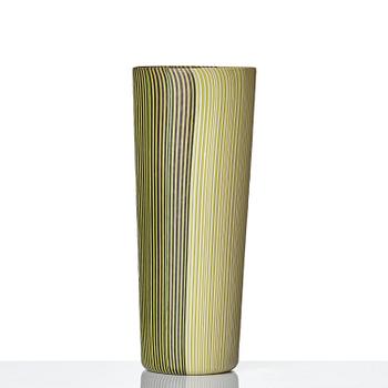 Carlo Scarpa, a rare "Tessuto bicolore" glass vase, model 4551, Venini, Murano, Italy 1945-48.
