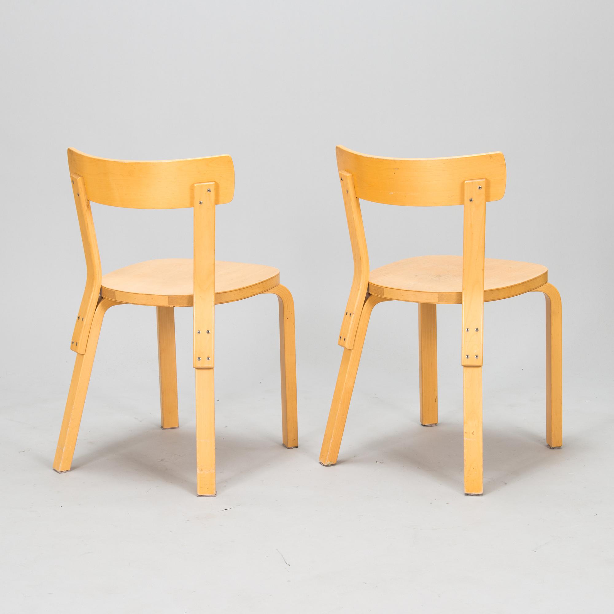 Alvar Aalto, tuoleja, 4 kpl, malli 69 Artek, 1900-luvun loppu.