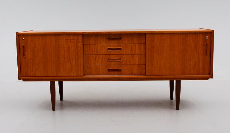 SIDEBOARD, 1900-talets andra hälft.