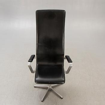 Arne Jacobsen, skrivbordsstol "Oxford" för Fritz Hansen Danmark  1992.