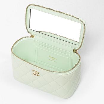 Chanel, Bag, "Vanity A Chaine", 2025.