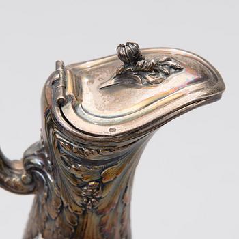 A FRENCH WINE DECANTER. France 1870s.