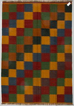 A CARPET, kilim, ca 283 x 195 cm.