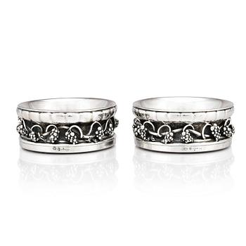 Georg Jensen, a pair of 830/1000 silver coasters, Copenhagen ca 1915-1919.