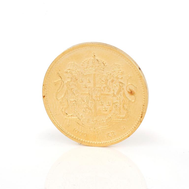 MYNT, 2 st, guld respektive silver, Drottning Silvia minnesmynt 1993.