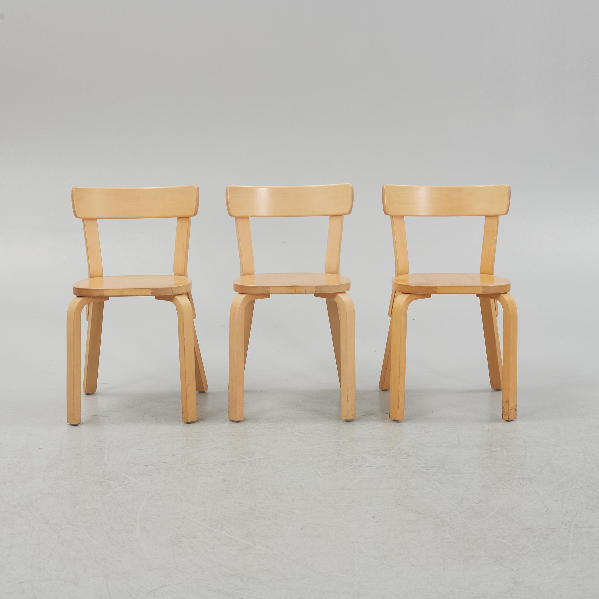 Alvar Aalto, stolar, 3 st, modell 69, Artek, Finland.