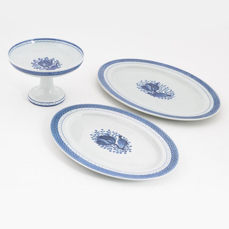 Matservis, 23 delar, fajans, "Tranquebar". Aluminia för Royal Copenhagen.