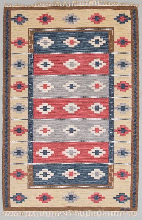 MATTA, rölakan, monogramsignerad AGS (Anna Greta Sjöquist). Ca 227 x 151 cm.