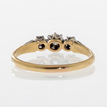 RING, 18K guld, 8/8-slipade diamanter. Vikt ca 2,1 g.