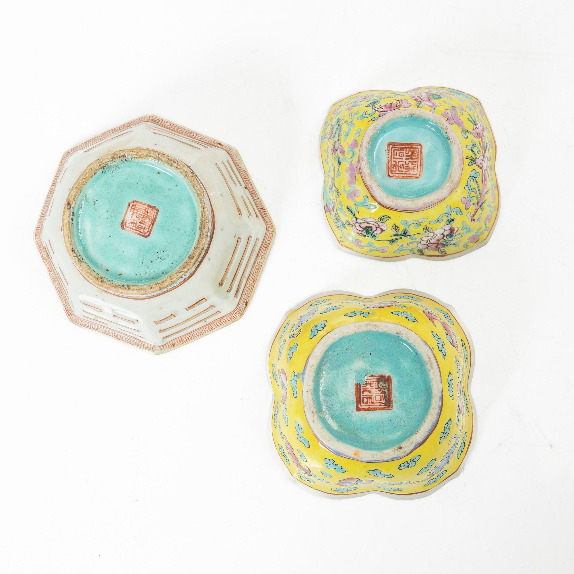 Skålar, sju stycken, porslin, Kina, sen Qingdynasti/omkring 1900.