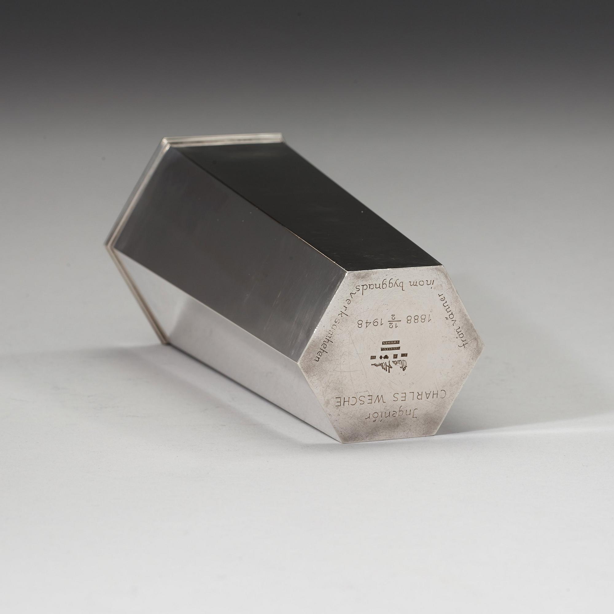 A Wiwen Nilsson sterling hexagonal vase, Lund 1947.