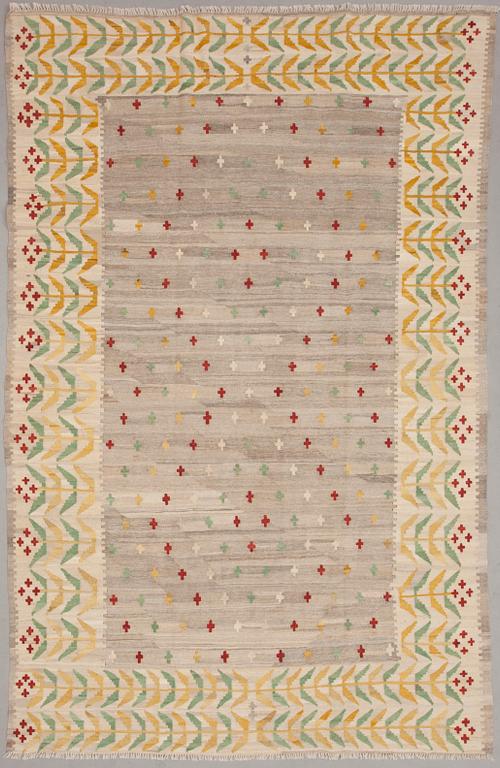 MATTA, Kelim. Ca 300x195 cm.
