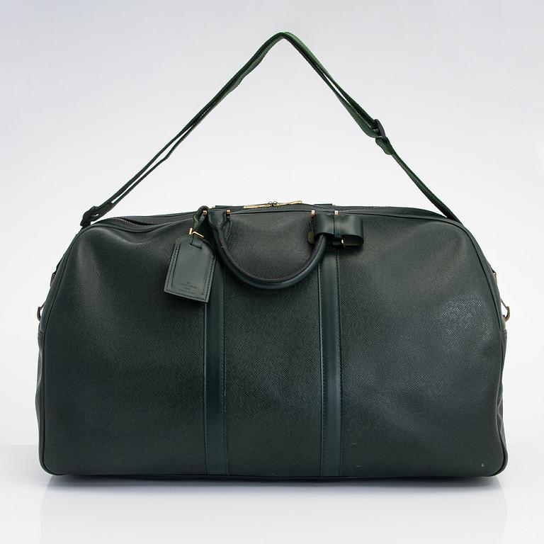 Louis Vuitton, A 'Taiga Kendall GM' Bag.