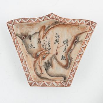 A Chinese nine piece cabaret, late Qing dynasty/early 20th Century.