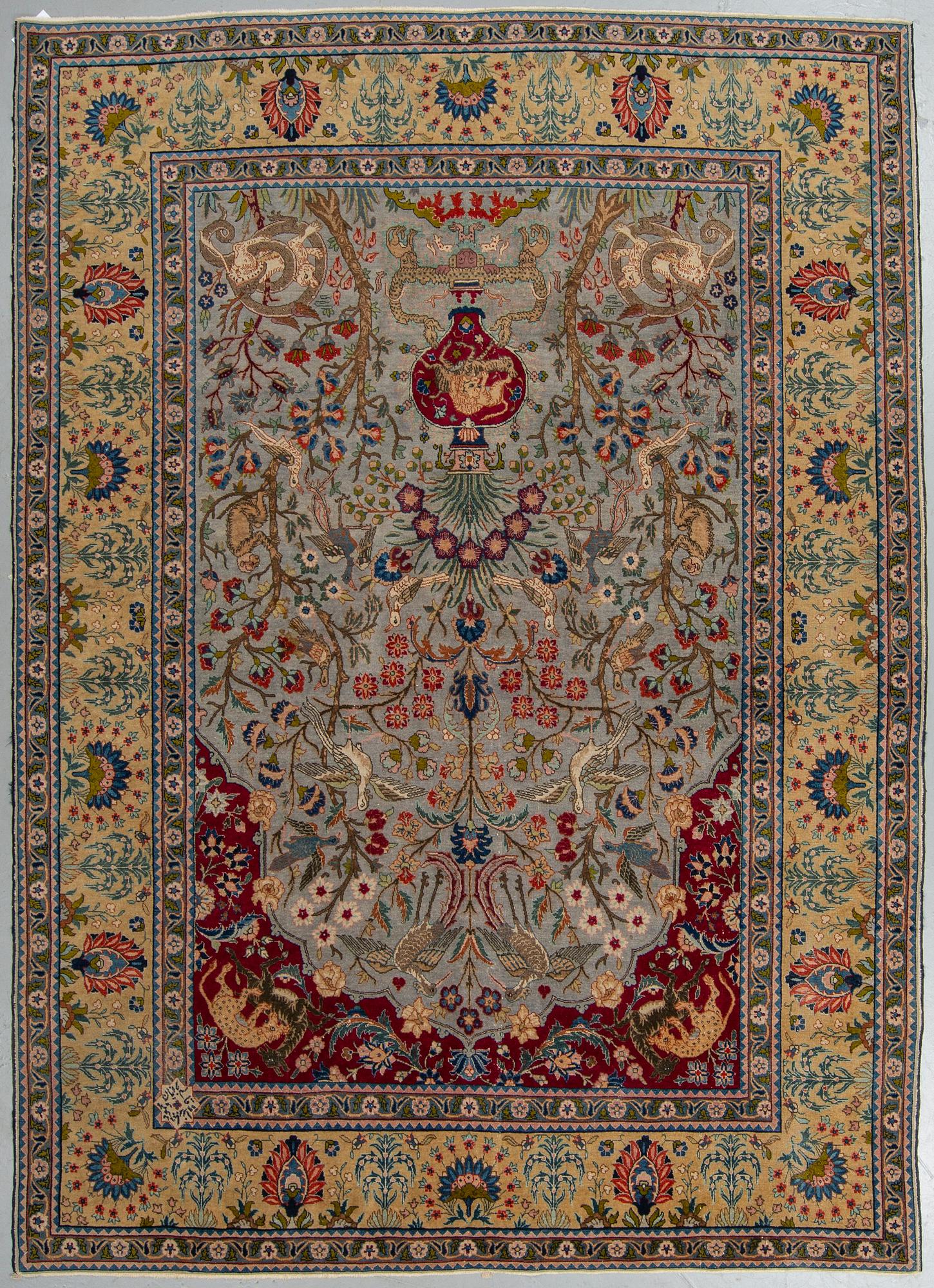 MATTO, a semi-antique Tabriz, ca 282,5-284,5 x 210-214,5 cm, inscriptions.