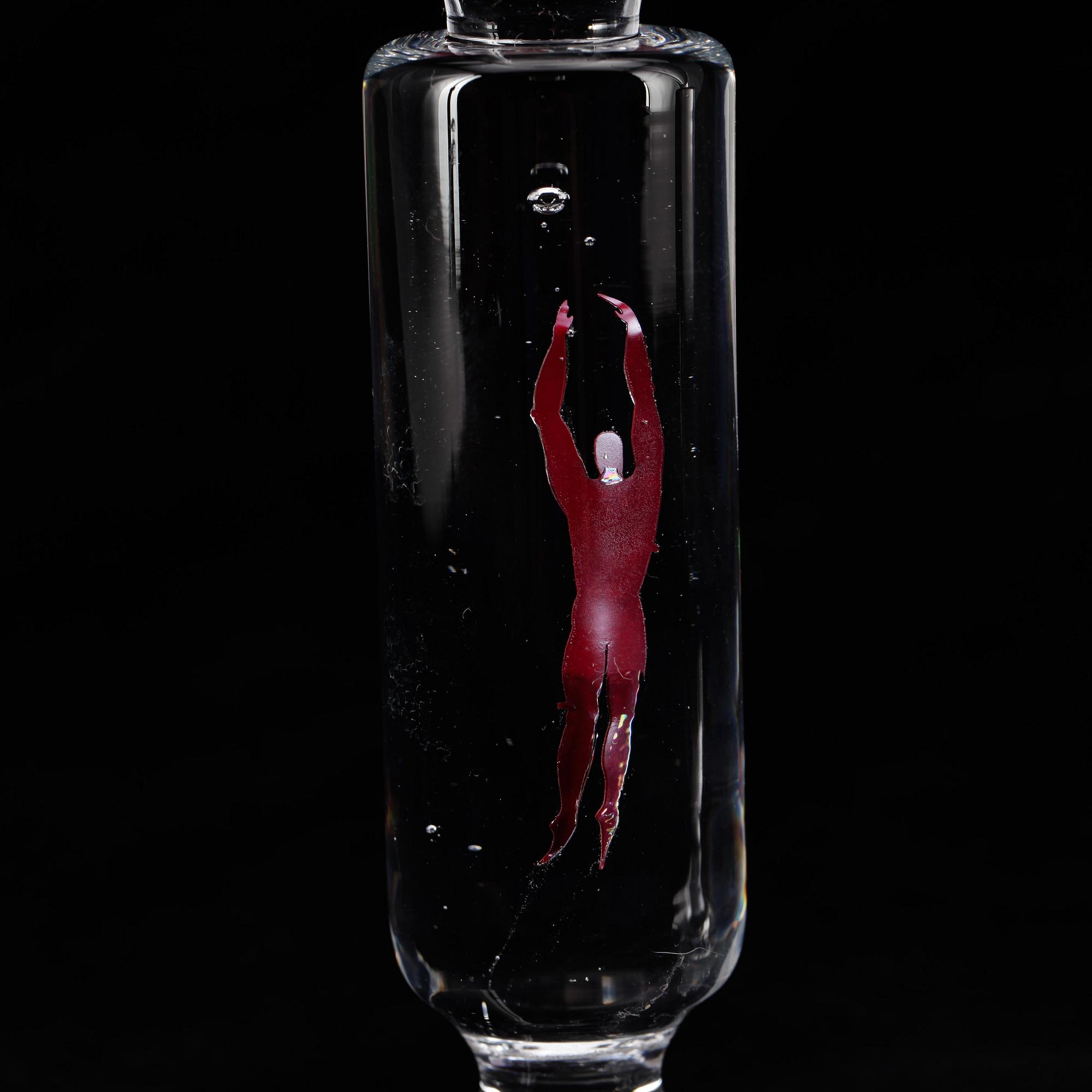 GLAS, ett par, "Millenium", Bertil Vallien, Kosta Boda, år 2000.