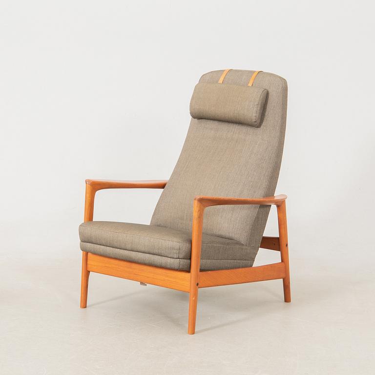 Folke Ohlsson, Armchair with ottoman "Duxiesta", Bra Bohag, Ljungs Industrier, Malmö 1960s.
