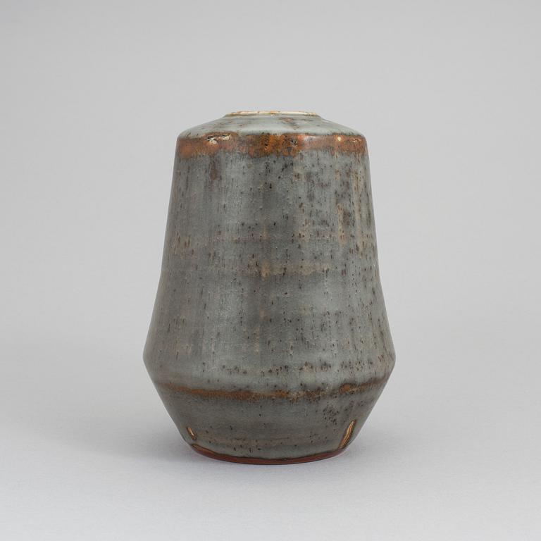 A Carl-Harry Stålhane stoneware vase, Rörstrand 1956. Unique.