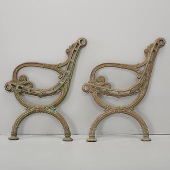 GAVLAR, till trädgårdssoffa, gjutjärn, Skoglund & Olson, Gefle, 1900-talets första hälft.