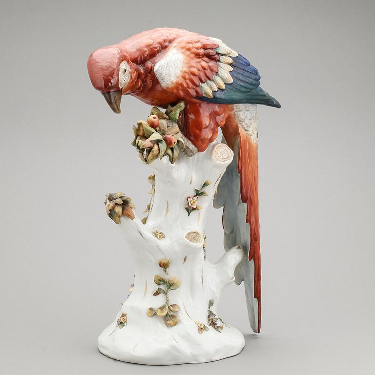 FIGURIN, porslin, Rudolstadt Volkstedt, 1900-talets första hälft.