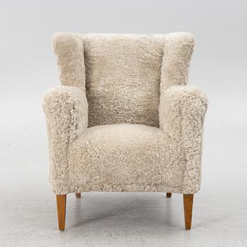 A Swedish Modern armchair, mid 20th century.