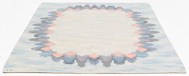 Judith Johansson, a carpet, "Blomsterkrans", flat weave, approximately 273 x 215 cm, signed JJ E.