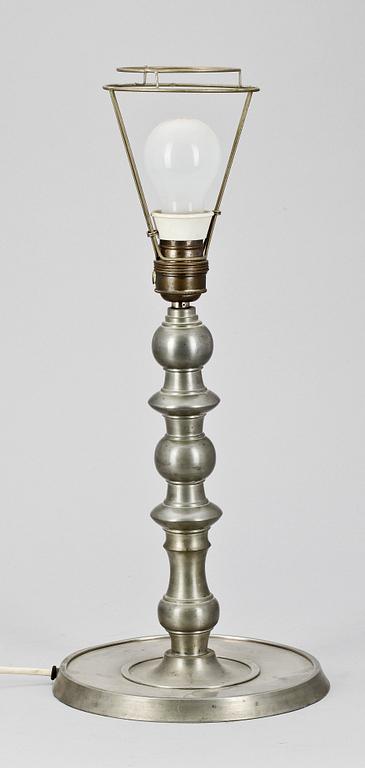 BORDSLAMPA, tenn, firma Svenskt Tenn, 1927.
