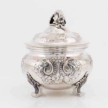 Axel Salomonsen (1933-1977), terrin med lock, sterling silver, Danmark, med Svenska importstämplar.