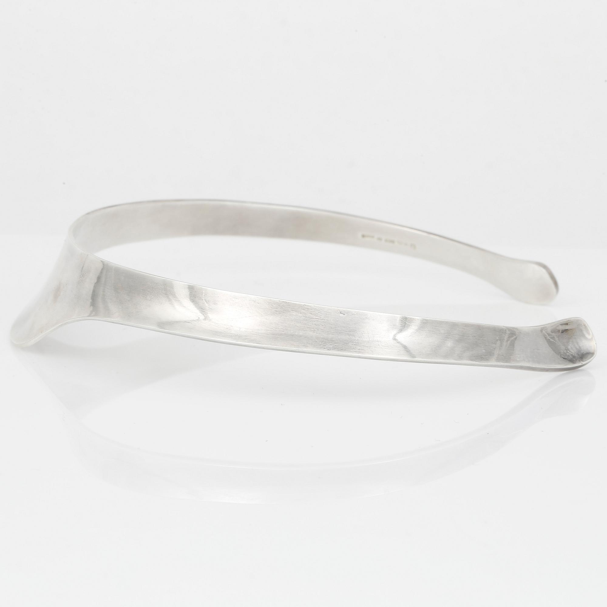 HALSRING, silver, Sigurd Persson, Stockholm, 1962. Vikt ca 55g.