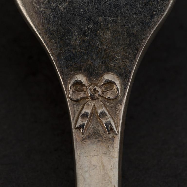 A Swedish early 20th century 166 piece silver-cutlery, Marked CGH, Stockholm 1900-1921.