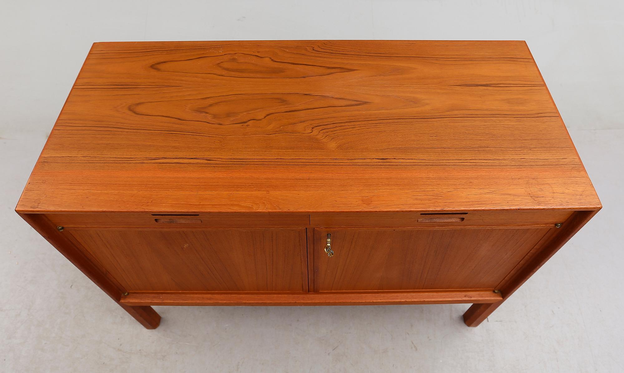 SIDEBOARD, Bertil Fridhagen, Bodafors, 1960.